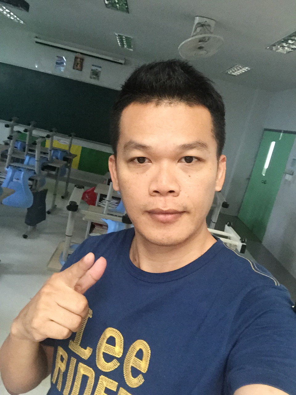 ภาสกร ศรีระหงษ์