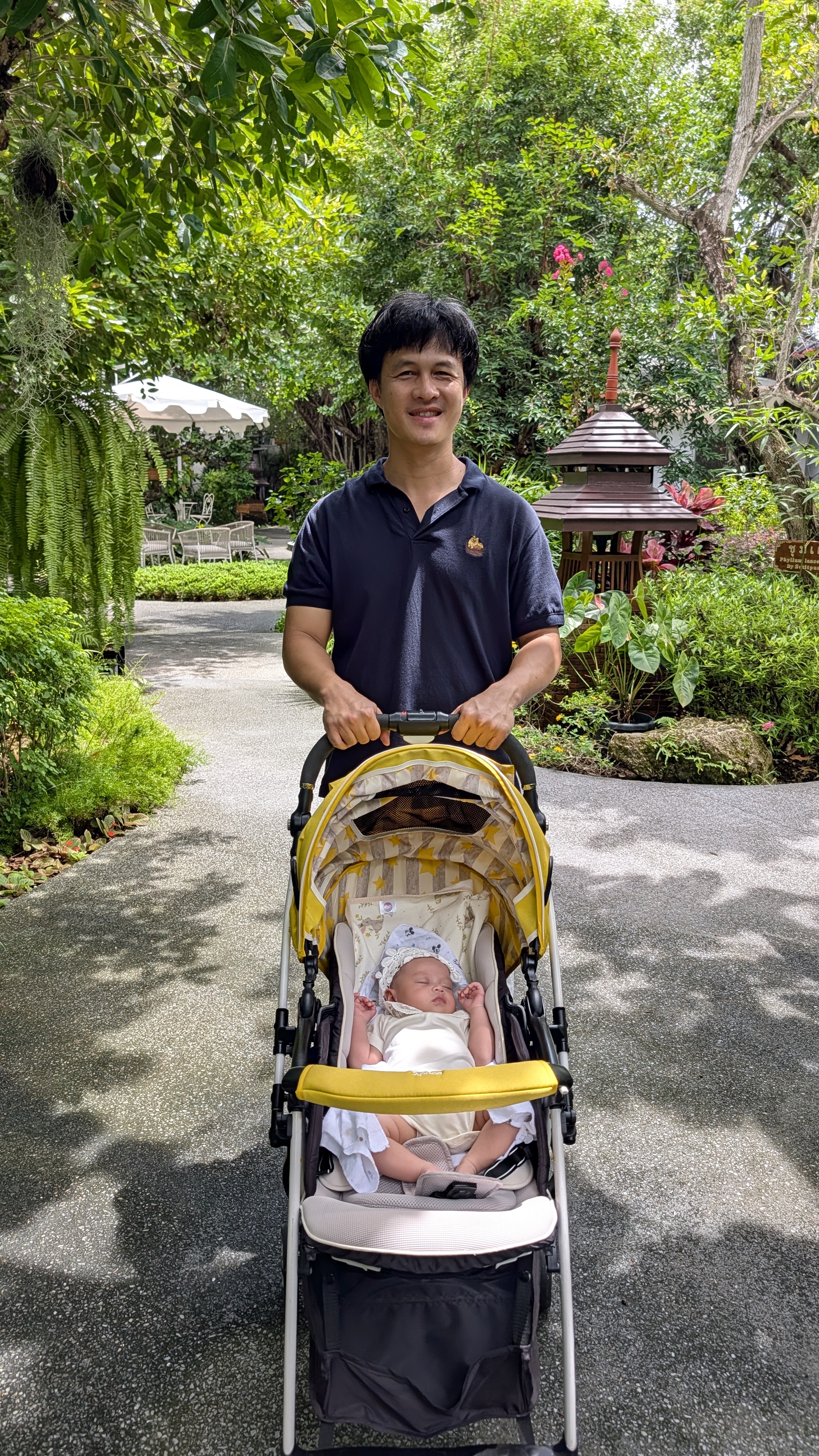 อดิศร ชื่นพระแสง
